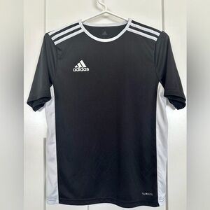 Adidas Entrada Tee - youth L